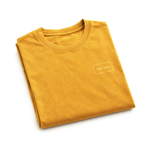 Plain t-shirt with an empty logo spot